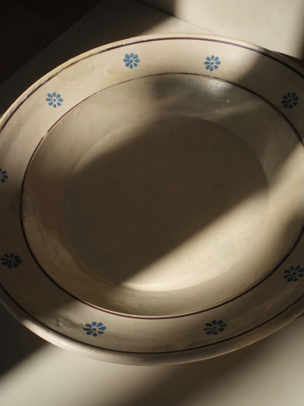 No 7. Vintage Apulian Serving Bowl