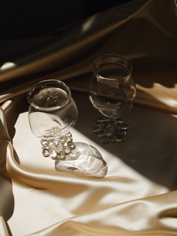 No 18. Sculptural Wine Glasses